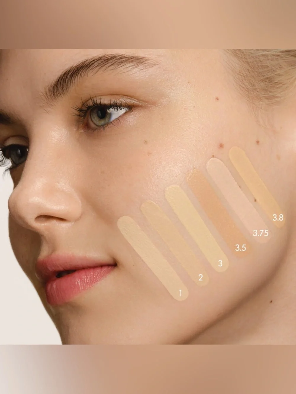 Armani Beauty Mini Luminous Silk Natural Glow Blurring Foundation 18mL 3.75